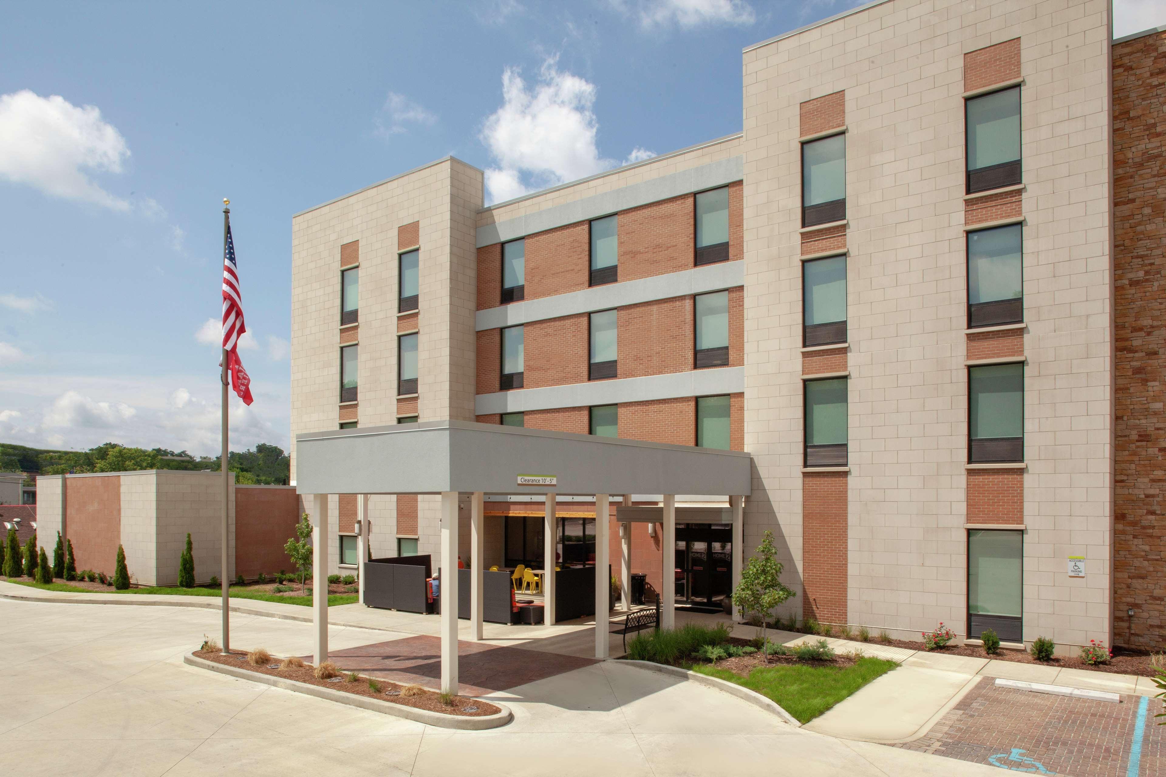 Home2 Suites By Hilton Bloomington Exterior photo