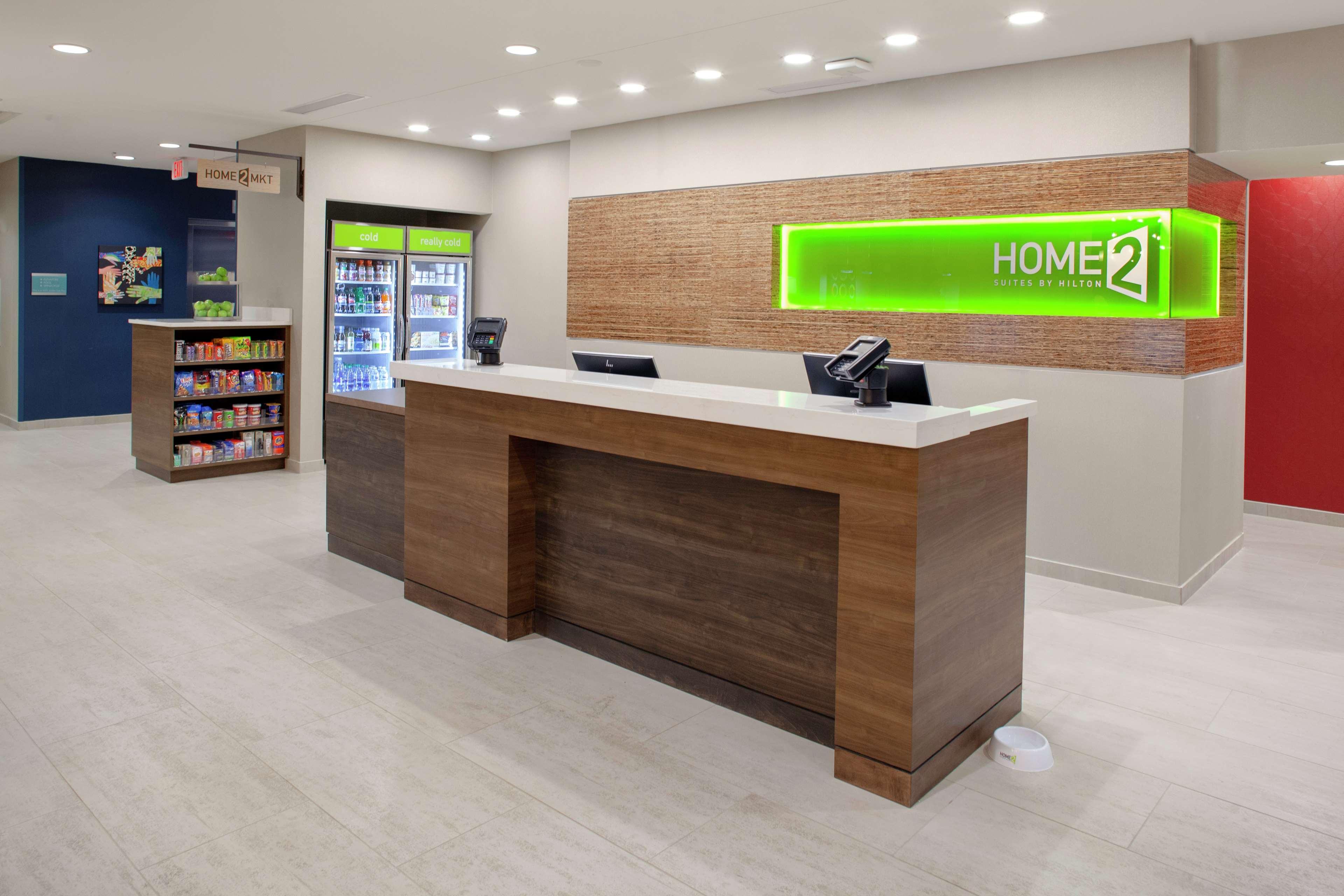 Home2 Suites By Hilton Bloomington Exterior photo