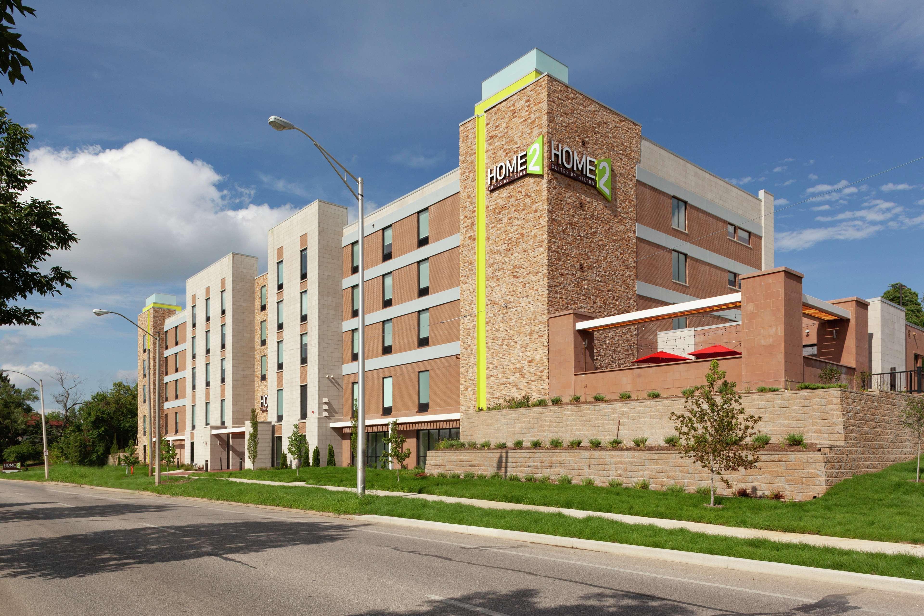 Home2 Suites By Hilton Bloomington Exterior photo